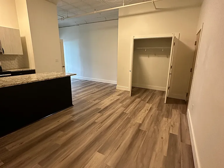 Lofts at Washington Park — Photo 9
