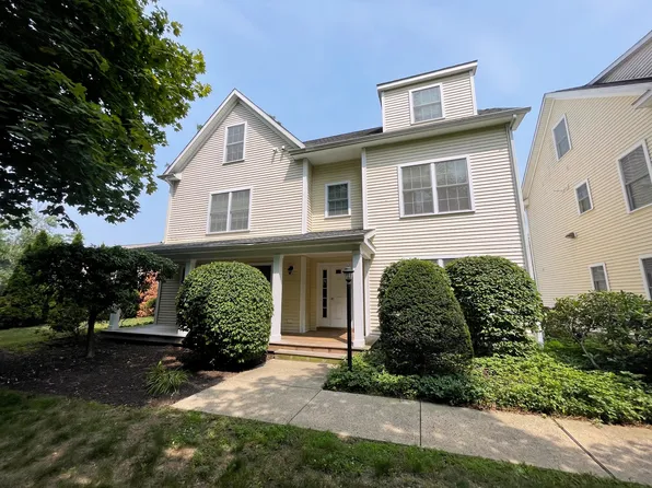 10 W Main St, Norwalk, CT