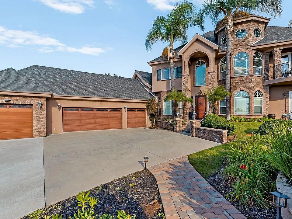 1st image of 2270 Summit Dr