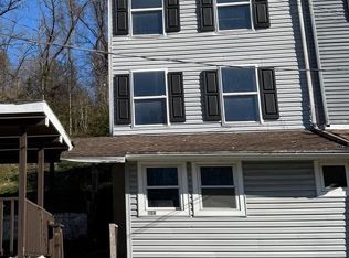 1143 Valley Station Rd, Coatesville, PA 19320