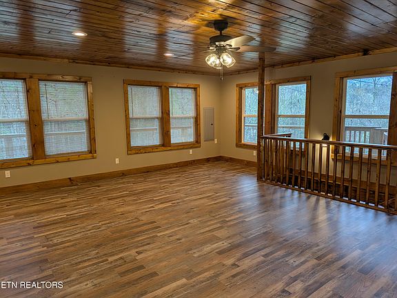 3rd image of 2912 Kettle Creek Way