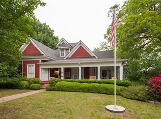 500 W Main St, Waxahachie, TX 75165