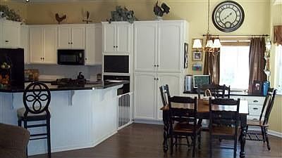 2nd image of 1802 Calaveras Dr