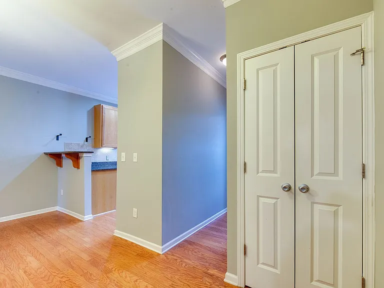 1508 Walnut View Dr — Photo 10