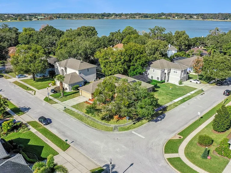 774 Lancer Cir — Photo 19
