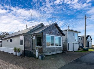 128 NW 20th Ave, Rockaway Beach, OR