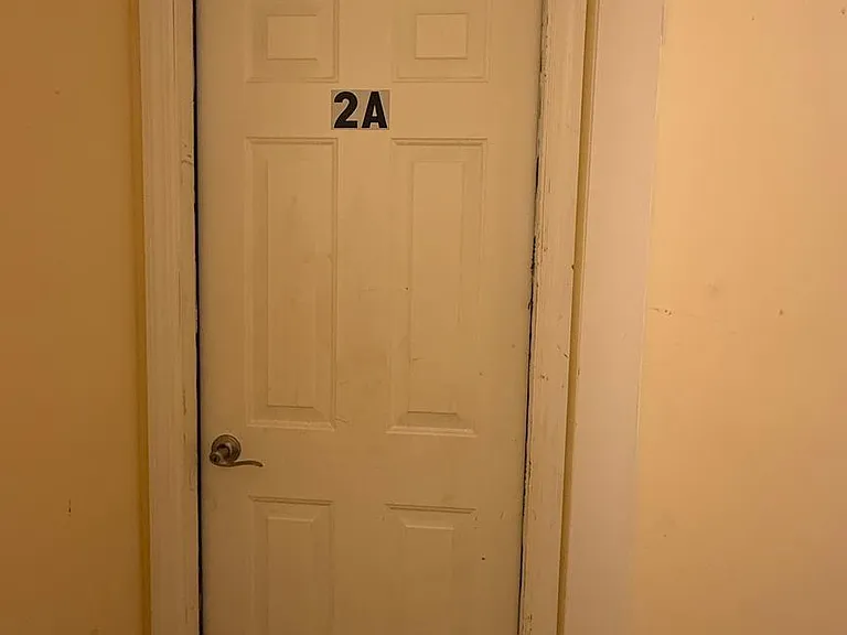 16 Linden Ln #2A — Photo 2