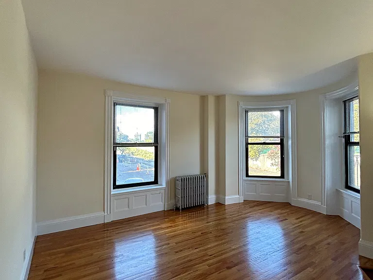 504 Beacon St #15 — Photo 2