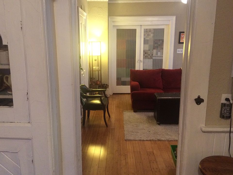 Kitcken looking into the living room