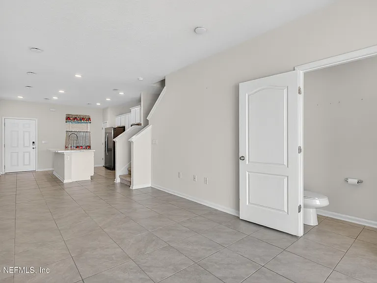 8210 Larose Rd — Photo 13
