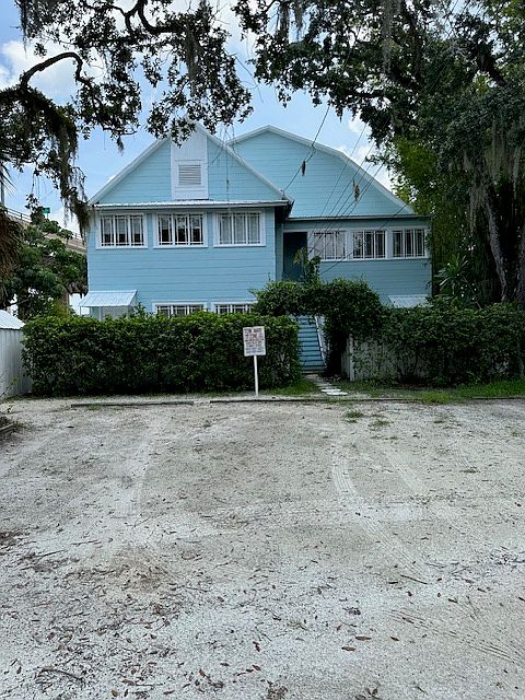 Building Photo 3