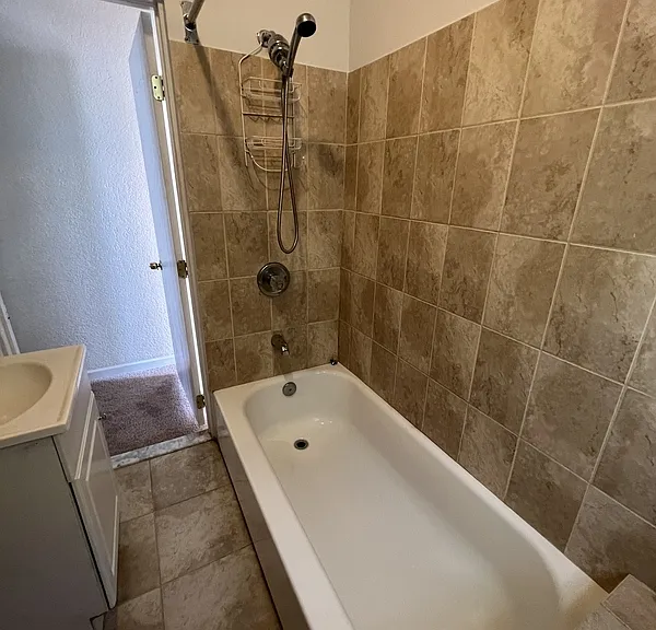 218 Dorset St #1 — Photo 13