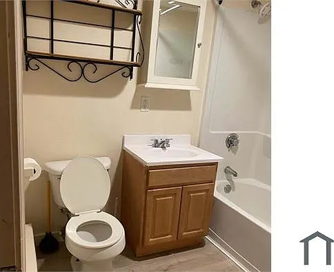3 bed, $1,850 — Photo 4