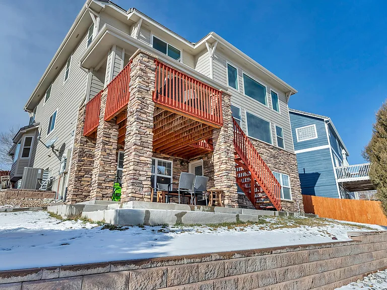 10168 Nottingham Dr — Photo 42