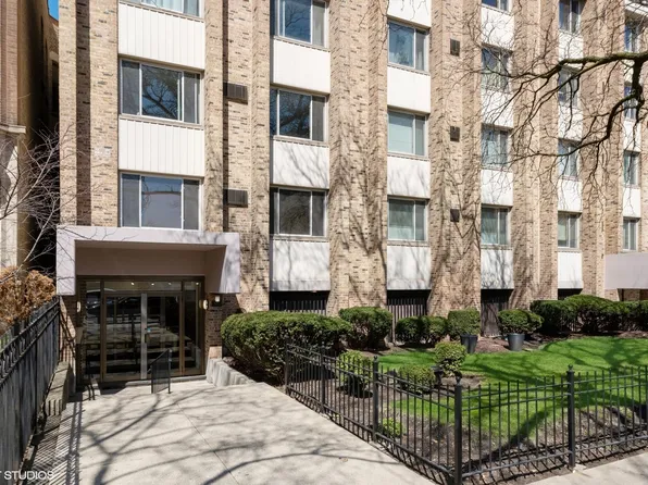 510 W Fullerton Pkwy APT 202, Chicago, IL 60614