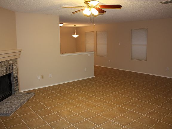5th image of 7924 Beef Creek Dr