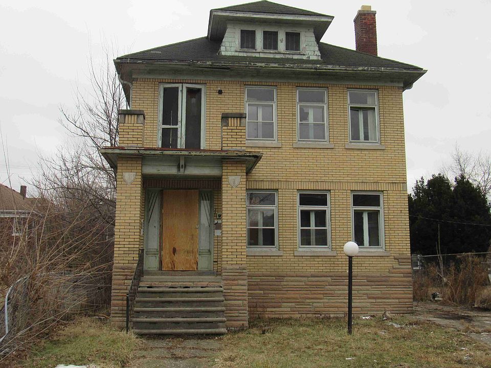 2269 Hazelwood