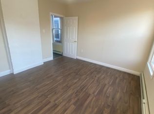 27 Wheeler St FLOOR 2, Montclair, NJ 07042