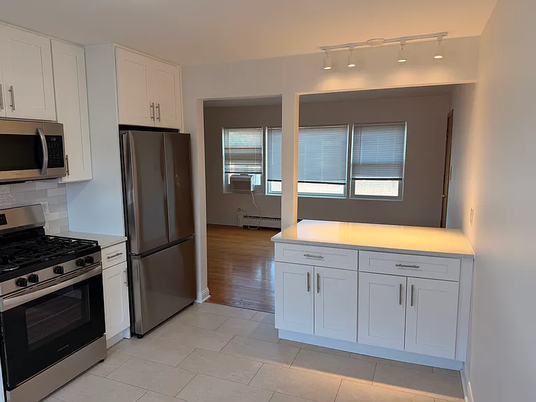 2316 N Harlem Ave #3E — Photo 10
