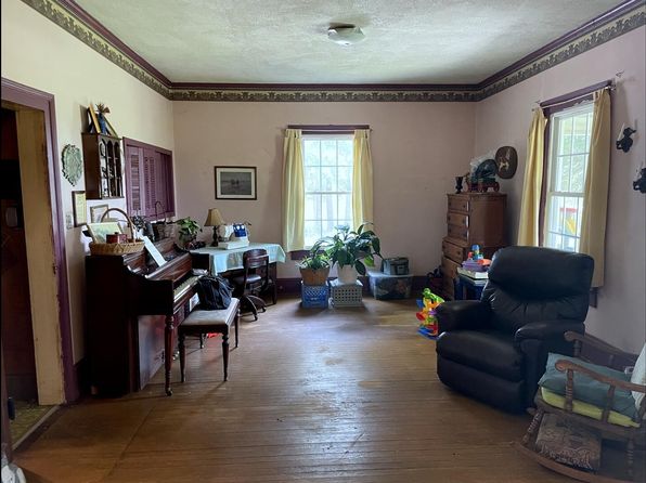 3736 Wells Road, Whitakers, NC 27891