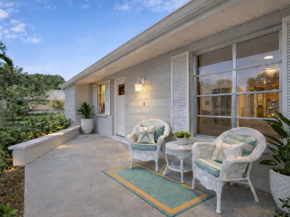 709 84th St NW, Bradenton, FL 34209