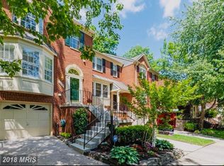 1404 Park Garden Ln, Reston, VA 20194