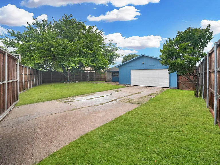 5161 Bartlett Dr — Photo 18