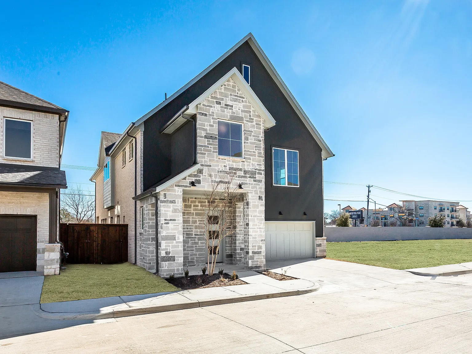 4 bed, 3.5 bath, 3375 sqft, $4,000 — Photo 4
