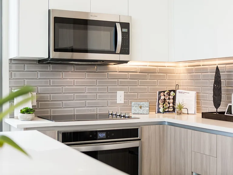 Elora at Buckhead — Photo 44