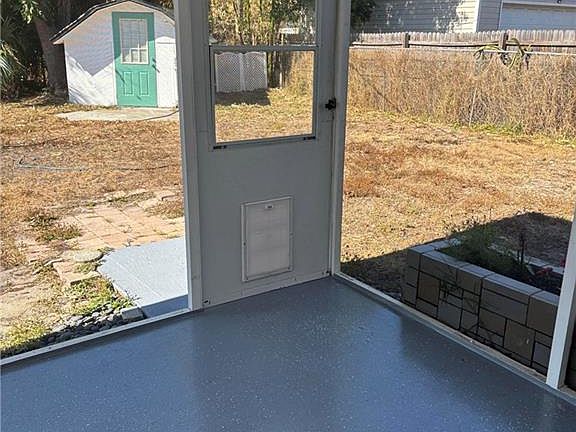4th image of 18566 Dogwood RD