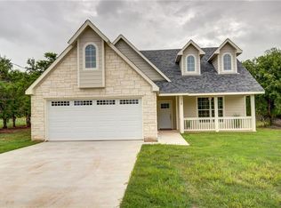 320 Nene Ln, Bastrop, TX 78602