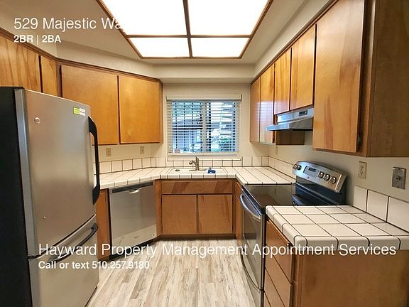 5th image of 529 Majestic Way