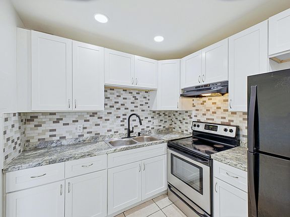 5th image of 6289 Lear Dr APT 206