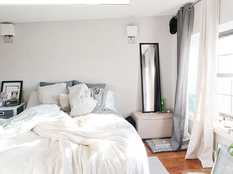 1st image of 190 Jefferson St #3F
