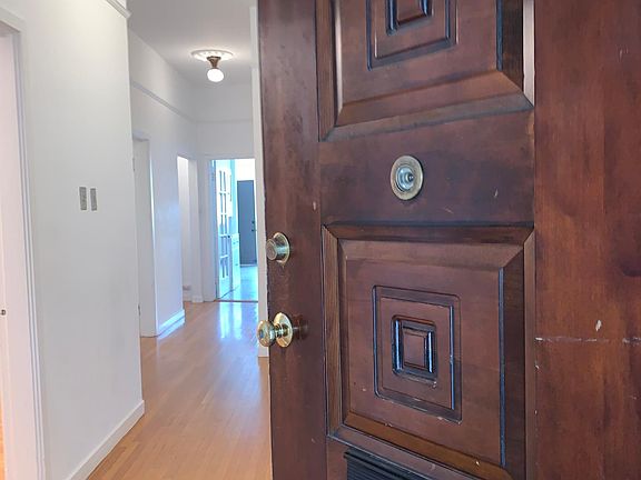 3rd image of 2635 Hyde St