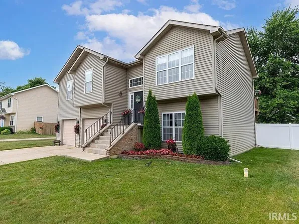 14322 Colfax St, Cedar Lake, IN 46303