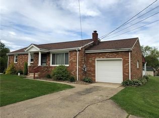 4253 Edinburg Rd, New Castle, PA 16102