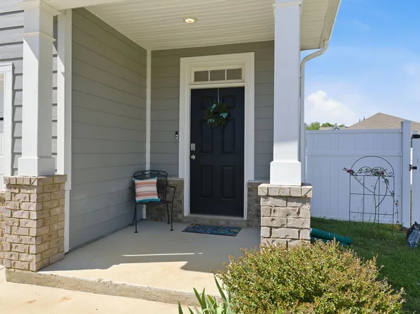 178 Olivia Cir, Chapel Hill, TN 37034