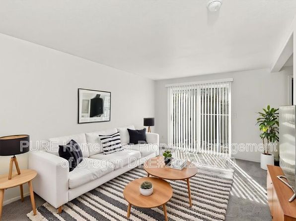16106 SE Caruthers St APT 3