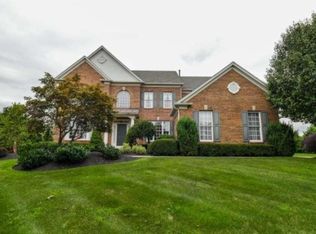 6 Manor Rd, Newtown, PA 18940