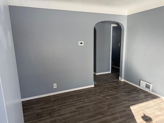 2nd image of 7700 Long Lake Rd