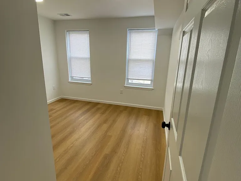 5639 Market St, — Photo 21