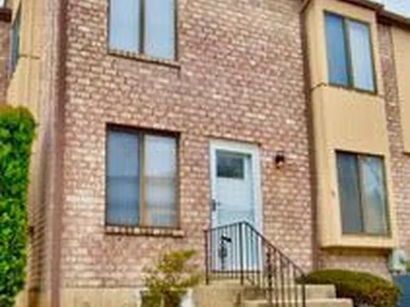 5200 Hilltop Dr #537, Brookhaven, PA 19015