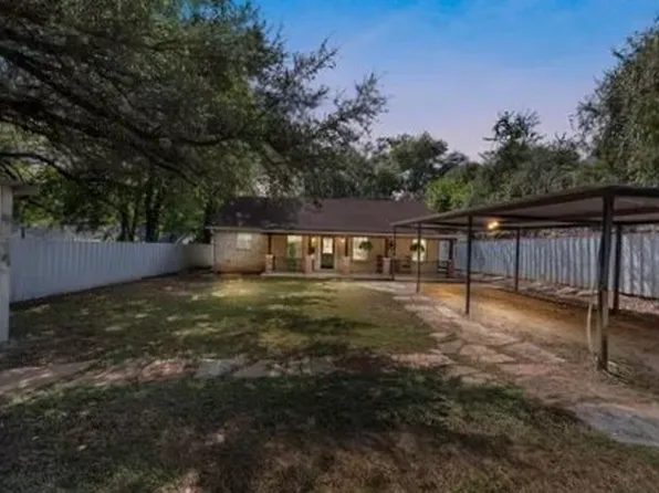 3620 Montgomery Dr, Granbury, TX 76049