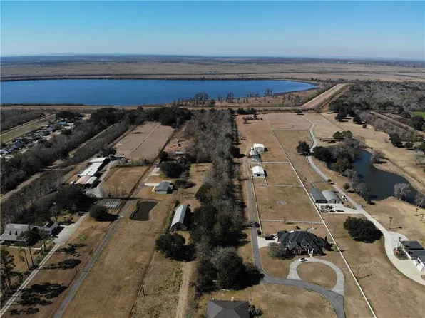 12226 23rd Hwy, Belle Chasse, LA 70037