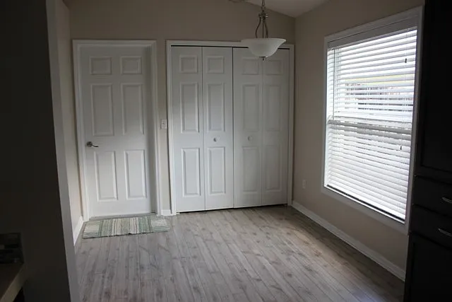544 Tall Oaks Ter — Photo 3