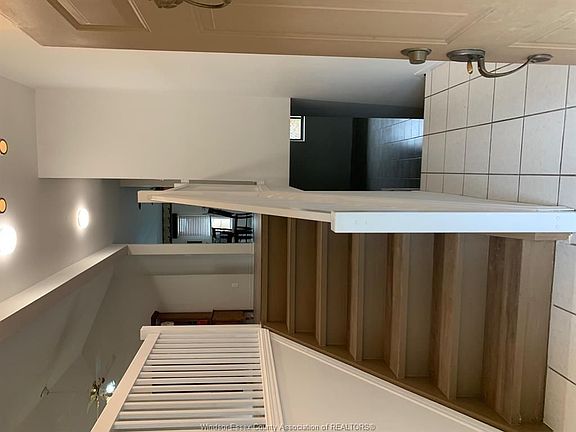 2nd image of 13 Meadow Ln