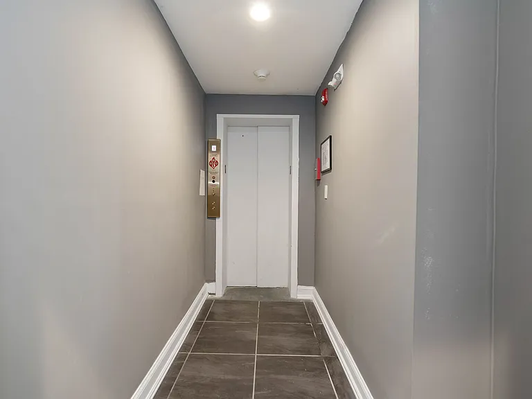 1202 S 3rd St #305 — Photo 12