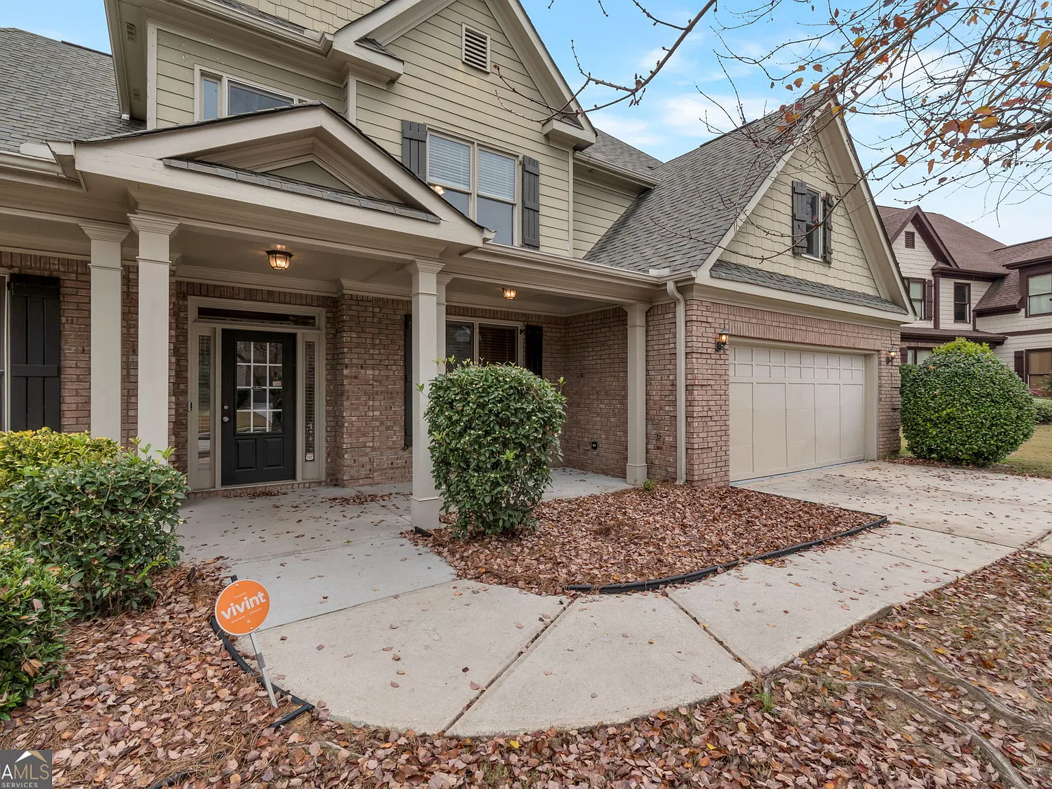 4 bed, 3.5 bath, 2906 sqft, $2,195 — Photo 3