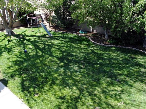 20140429232630779541000000-o